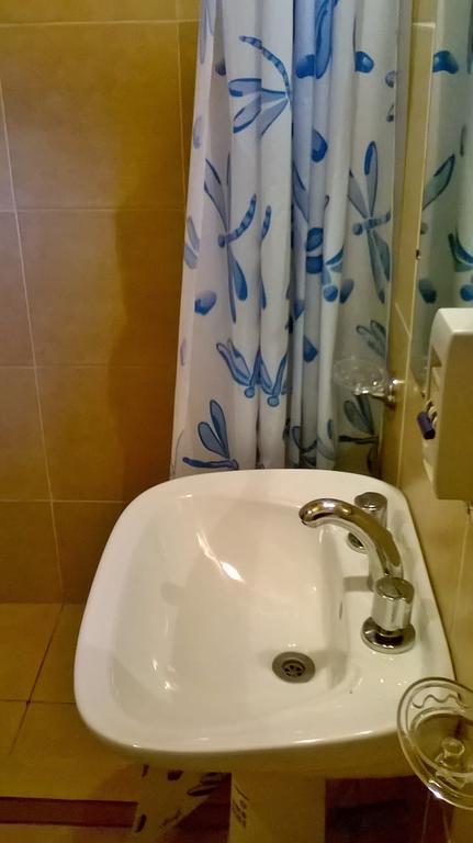 Apartamentos Rio Uruguay Colon  Ruang foto