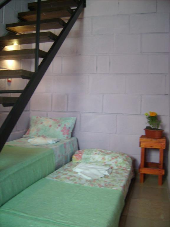 Apartamentos Rio Uruguay Colon  Ruang foto